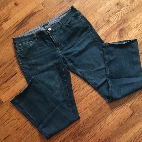 Eddie Bauer Denim - Eddie Bauer Jeans 🍄Bundle 2+ For A Discount🍄